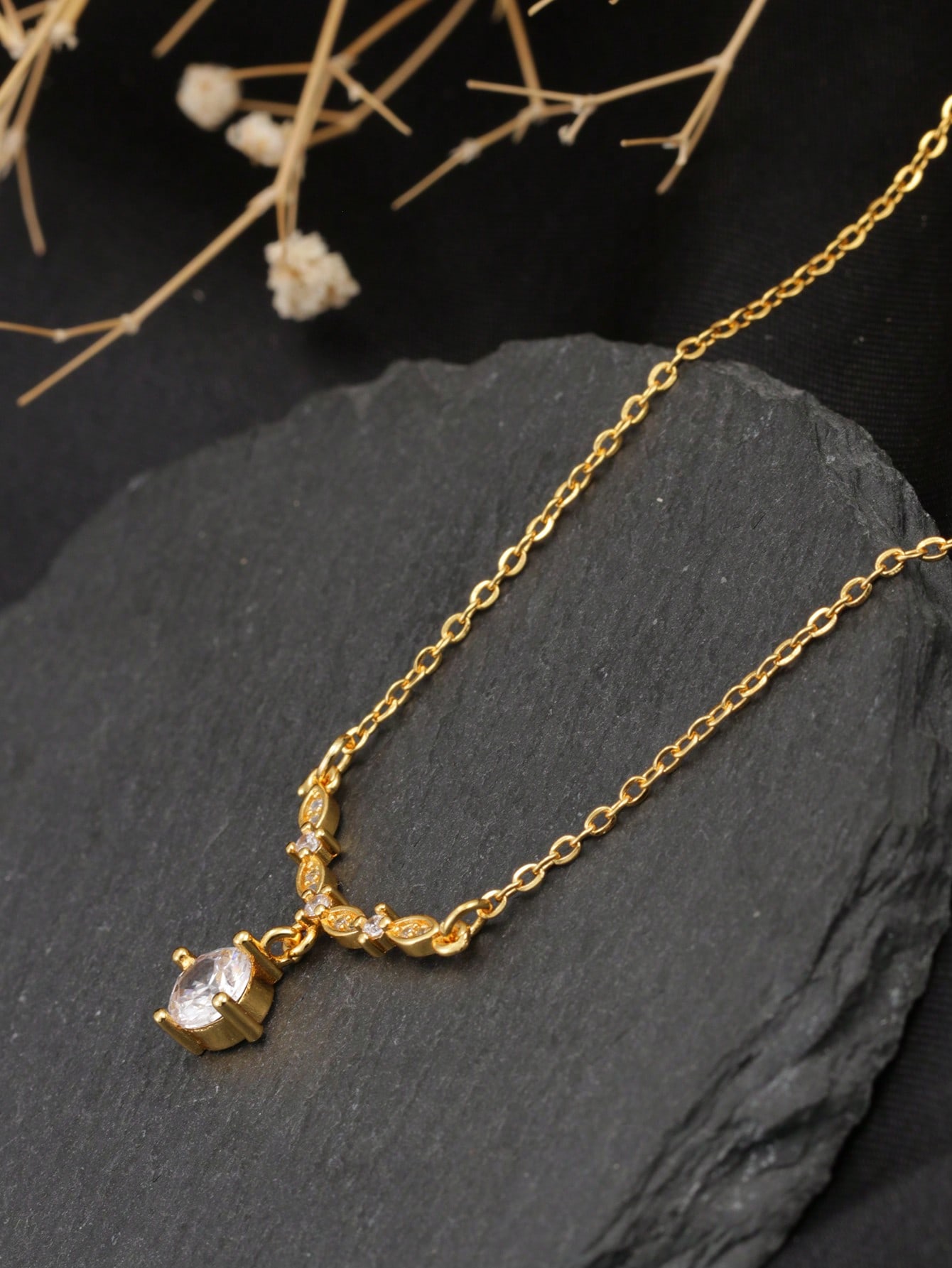 Neue Sommer-Halskette mit Smil – Luxury Lifestyle Fashion Bewertung und Preis